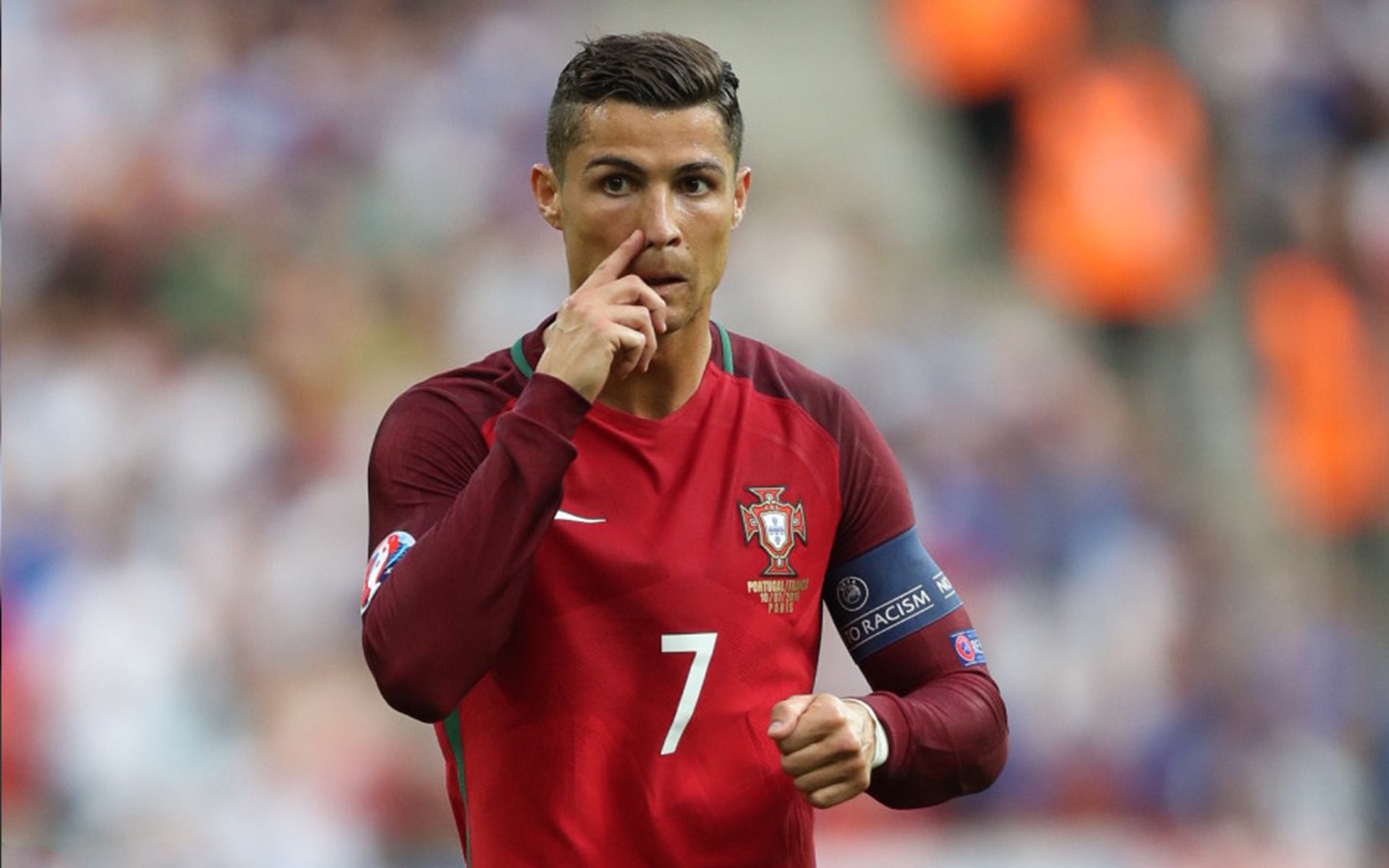 争议：阿莫林当选英超10月最佳主帅，英超十大巨星